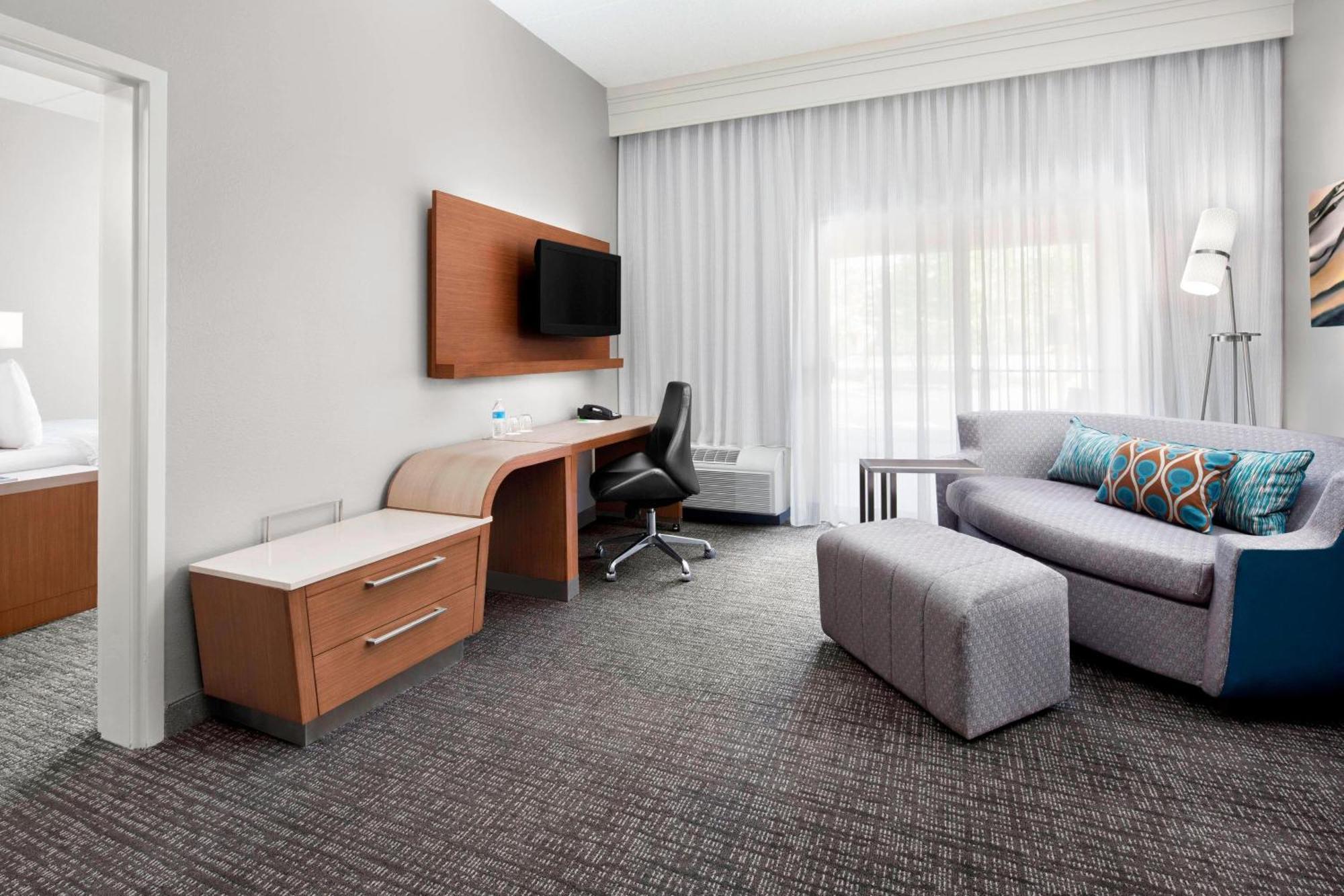 คอร์ตยาร์ด โบว์ลิ่ง กรีน คอนเวนชั่น เซ็นเตอร์ Hotel โบว์ลิงกรีน ภายนอก รูปภาพ