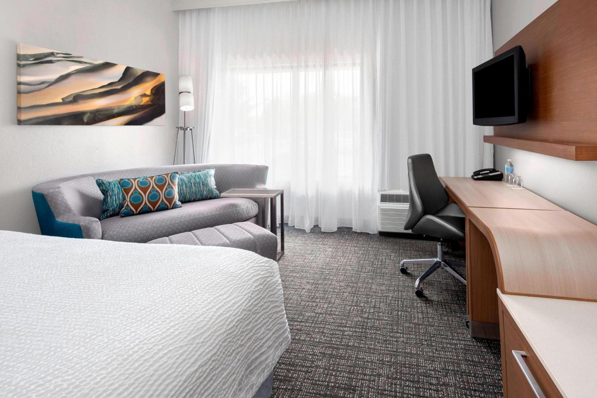 คอร์ตยาร์ด โบว์ลิ่ง กรีน คอนเวนชั่น เซ็นเตอร์ Hotel โบว์ลิงกรีน ภายนอก รูปภาพ