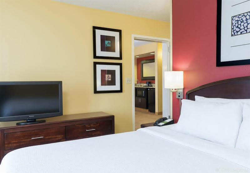 คอร์ตยาร์ด โบว์ลิ่ง กรีน คอนเวนชั่น เซ็นเตอร์ Hotel โบว์ลิงกรีน ภายนอก รูปภาพ